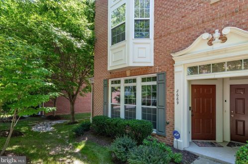 2689 Sheffield Hill Way, Woodbridge, VA 22191-4086