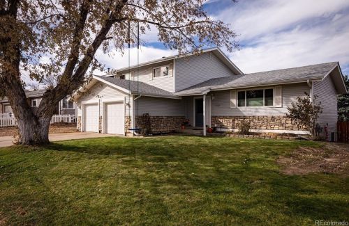 17245 Brown Cir, Aurora CO  80013-2104 exterior