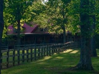 8344 Hog Jowl Rd, Chickamauga, GA 30707-4816