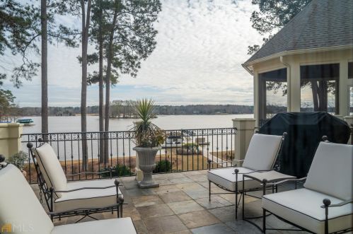 1211 Cory Cir, Reynolds Plantation GA  30642-4829 exterior