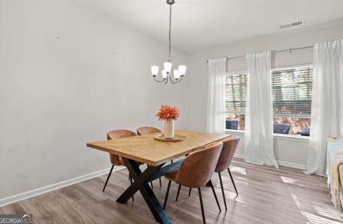 3340 Estes Dr, Atlanta GA  30349-8216 exterior