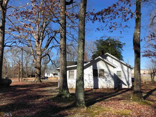 1766 Louise St, Clarkesville, GA 30523-6211
