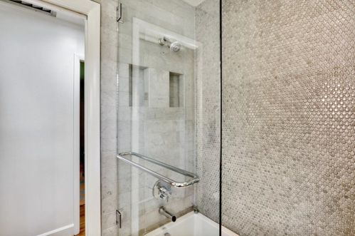2109 Heritage Dr, Atlanta GA  30345-3532 exterior