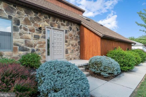 4418 Winthrop Dr, Harrisburg, PA 17112-1583