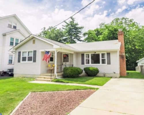 109 Memorial Ave, Palmyra, NJ 08065-2523