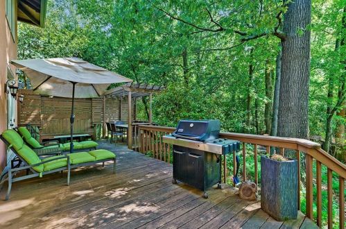 899 Cumberland Rd, Atlanta GA  30306-3213 exterior