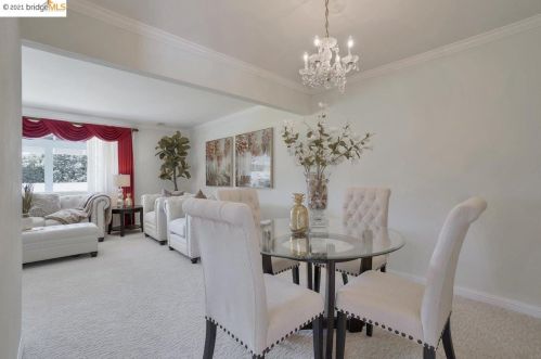 23 Kirkwood Ct, Concord CA  94521-1427 exterior