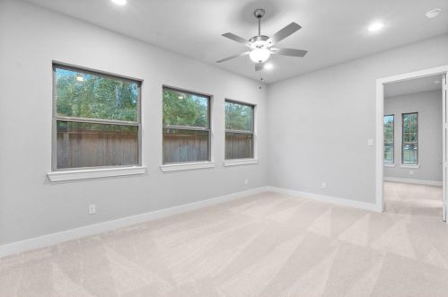 999 Briac Ln, Conroe TX  77301-4109 exterior
