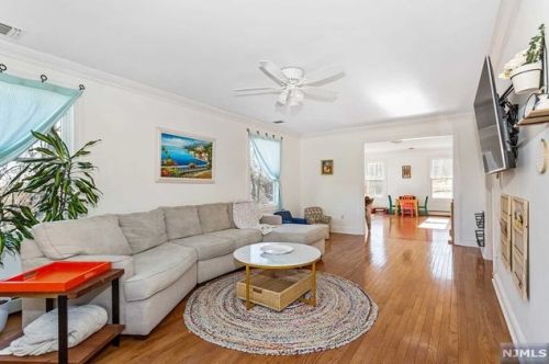 97 Roosevelt Ave, Paterson NJ  07506-0015 exterior