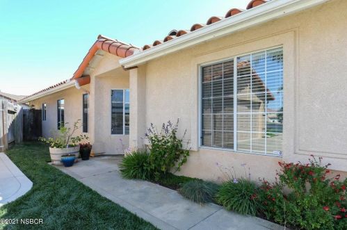 420 Calle Bonita, Santa Maria, CA 93455-1343