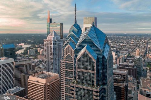 50 16th St, Philadelphia PA  19102-2516 exterior