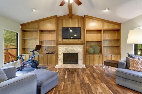 1517 Ben Crenshaw Way, Austin TX  78746-6163 exterior