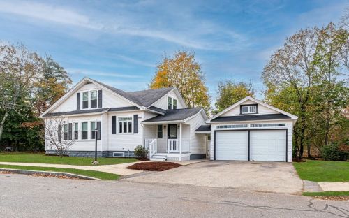 15 Dunstable Rd, Nashua, NH 03060-5865