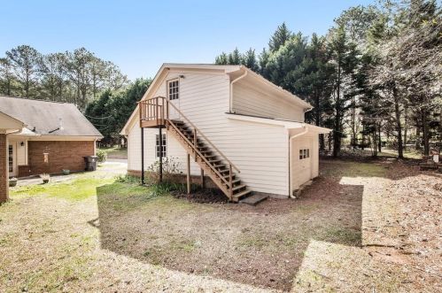 3565 Ebenezer Rd, Conyers GA  30094-3411 exterior