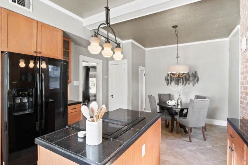 2249 6th Ave, Fort Worth TX  76110-1807 exterior