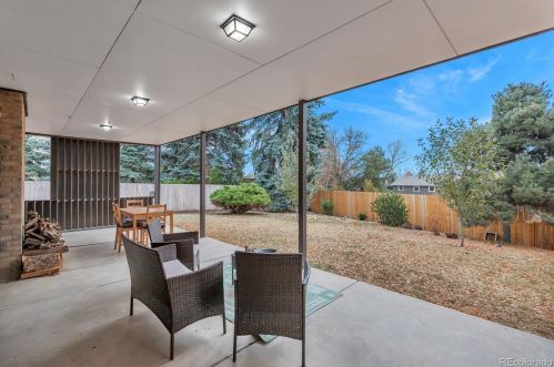 8022 Hinsdale Pl, Englewood CO  80112-1829 exterior