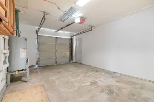 521 Gardenia St, Angleton TX 77515-4865 exterior