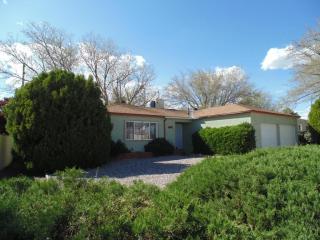 9909 Chapala Dr, Albuquerque NM  87111-4861 exterior