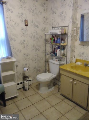 125 Hobart Ave, Trenton NJ  08629-1622 exterior