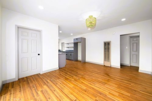 5743 Magnolia Ave, Riverside CA  92506-1824 exterior