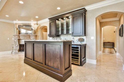 360 Cameron Ridge Dr, Atlanta GA  30328-4710 exterior