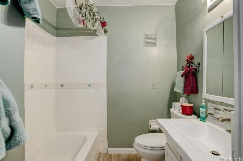 850 Kendall St, Denver CO  80214-2313 exterior