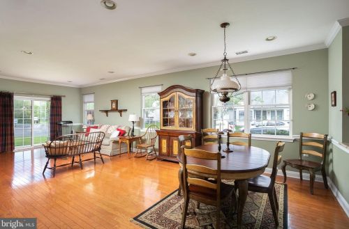 259 Meadowlark Dr, Trenton NJ  08690-3578 exterior