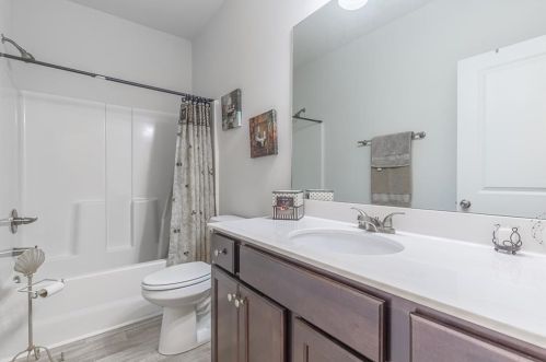 671 Lakeview Bend Cir, Jefferson GA  30549-7061 exterior