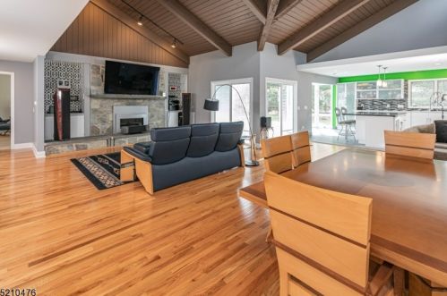 1005 Canal Rd, Princeton NJ  08540-8431 exterior