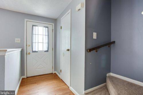 1683 Bayfield Way, Herndon, VA 20194-1513