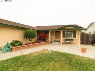 1785 Finch Ct, Hayward, CA 94545-4911