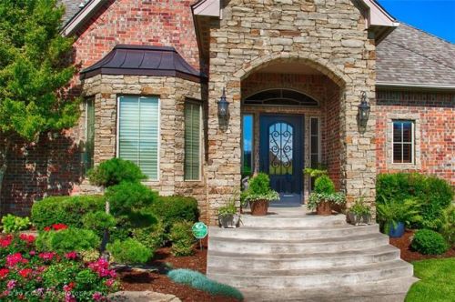 6501 Valley View Rd, Edmond, OK 73034-8563