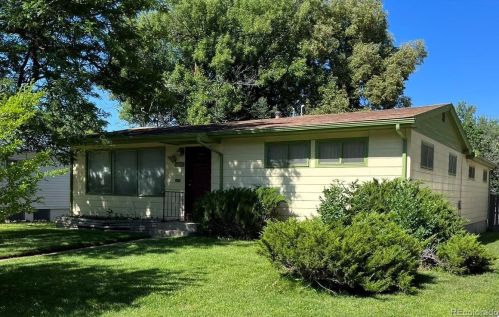 4765 Clarkson St, Englewood, CO 80113-6942