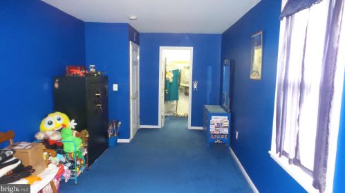 262 Bakers Basin Rd, Trenton NJ  08648-3312 exterior