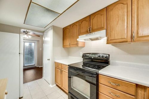 3101 Duck Creek Pkwy, Garland TX  75044-6929 exterior