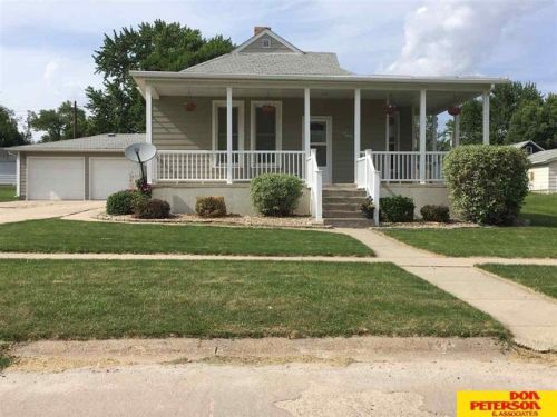 308 Center St, Hartington, NE 68739