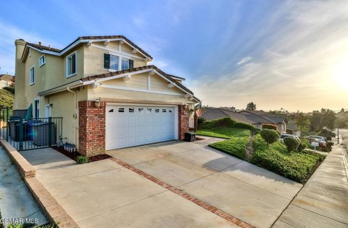 976 Corto St, Simi Valley, CA 93065-7247