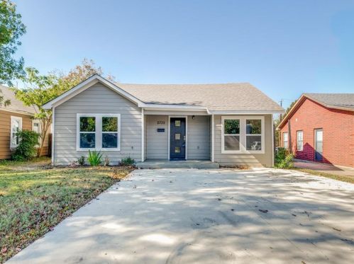 2732 Ryan Ave, Fort Worth TX  76110-3028 exterior