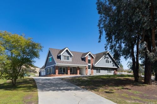 31280 Calle Felicidad, Temecula, CA 92591-1730