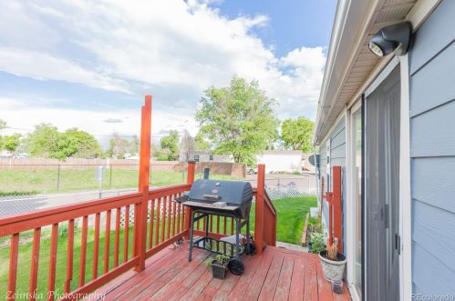 6500 88th Ave, Henderson CO  80640-8245 exterior