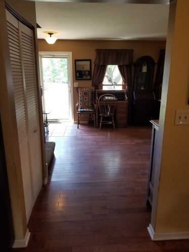 1215 Evergreen Dr, Carol Stream IL  60188-3307 exterior