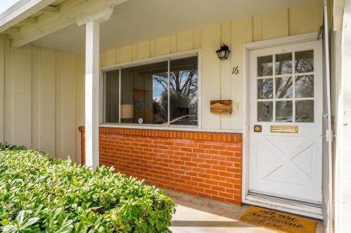 16 Lakewood Way, Chico, CA 95926-1520