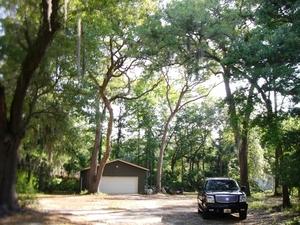 105 Helmich Dr, Brunswick, GA 31525-5010
