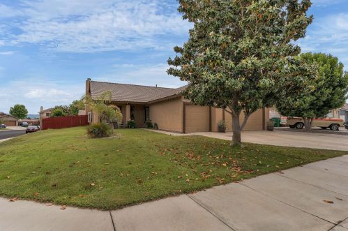 617 Citrus St, Beaumont, CA 92223-5164