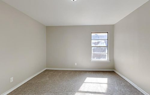 3114 Rnch Dr, Garland TX 75041-4445 exterior