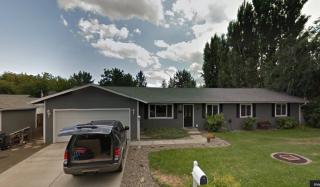 407 Orchard Ln, Tieton, WA 98947-9555