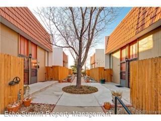2823 Locust St, Denver CO  80222-7114 exterior