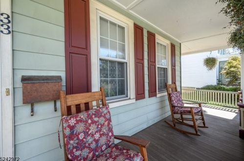 33 Main St, Flemington, NJ 08822-1412