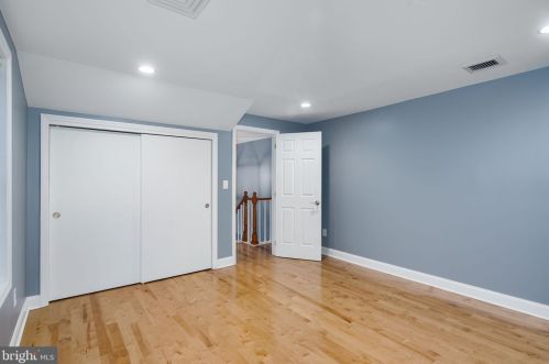 520 End Ave, Tavistock NJ  08033-2630 exterior