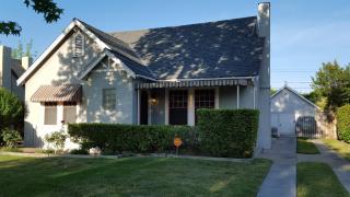 1526 Poplar Ave, Fresno, CA 93728-1934
